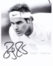 Autograph photo of world no. 1 tennis legend Roger Federer