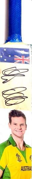 mini autographed bat of Steve Smith Australian cricketer ipl
